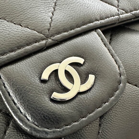 CHANEL Black Lambskin Leather Wallet - Picture 12 of 16